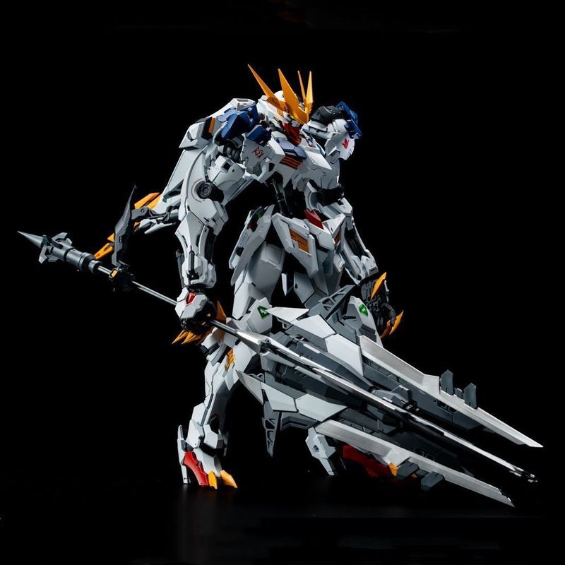 【EM ESTOQUE】LUNAVOR MG 1/100 W - Model Kit Lancelot avaliação e preço